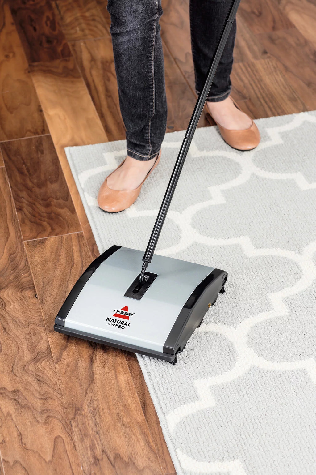 Manual Carpet & Floor Sweeper F3327