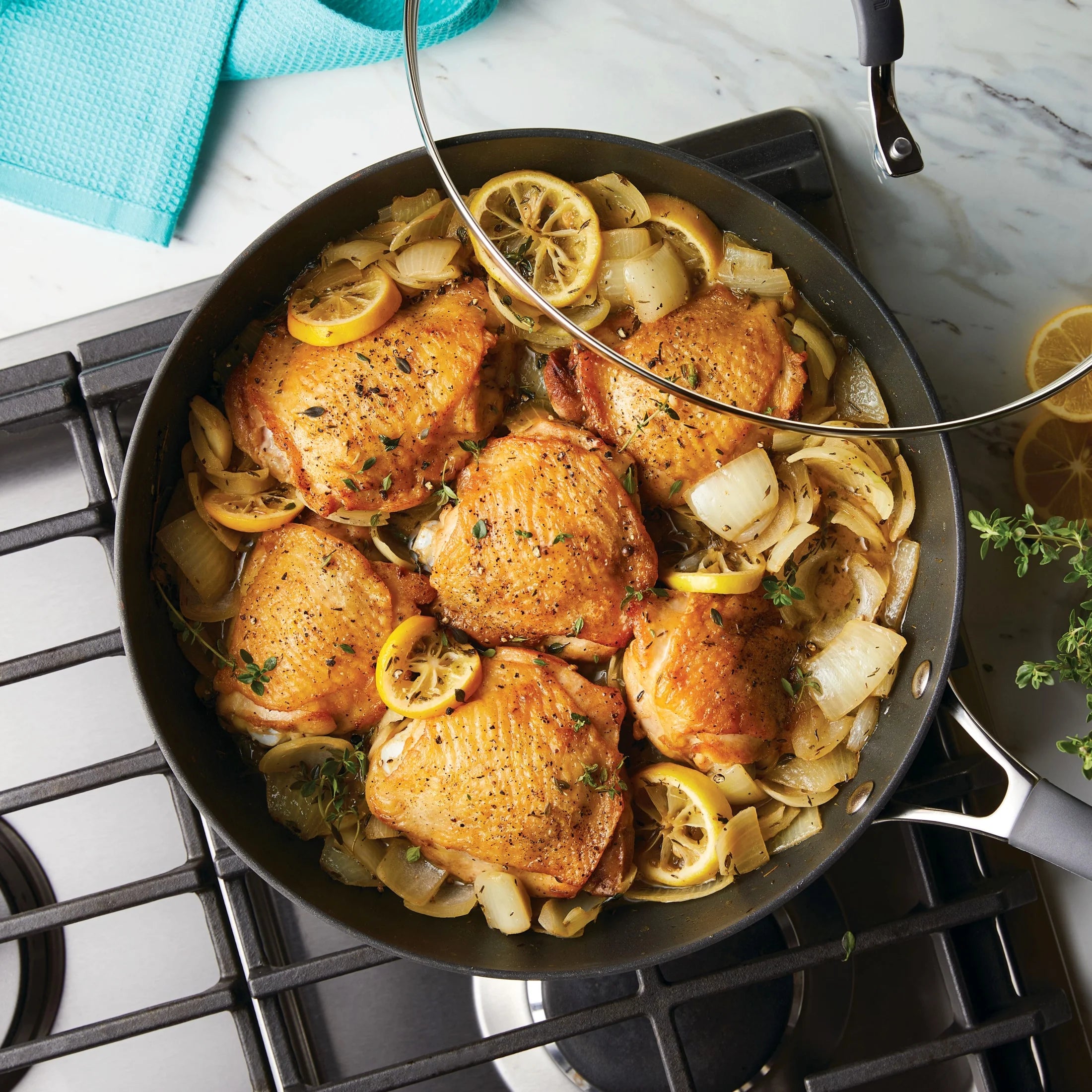 12 inch Hard-Anodized Nonstick Deep Frying Pan with Lid W542313