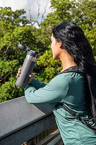 Insulated Stainless Steel Water Bottle 36 oz with Push Button Lid A883