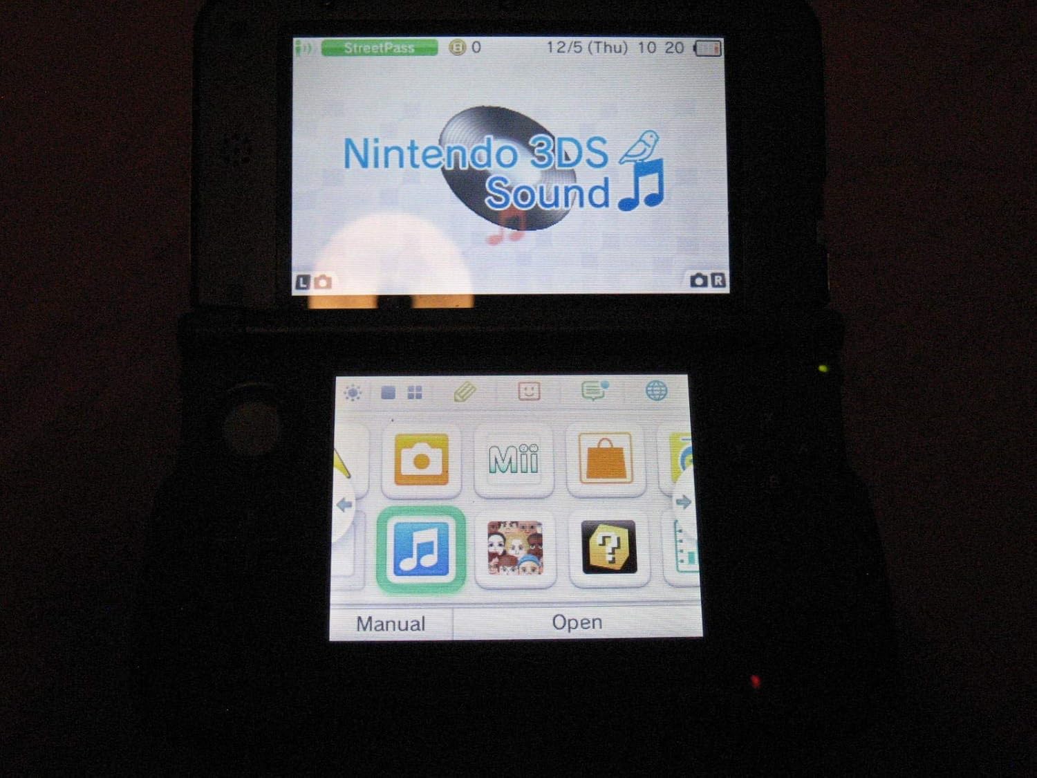Nintendo 3DS XL - Blue/Black with Mario Kart 7 Pre-Installed (Renewed) I4939