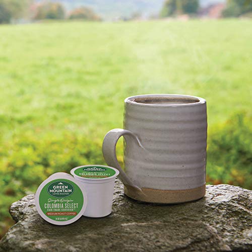 Half Caff Medium Roast Coffee Pods, 32 Count S1228