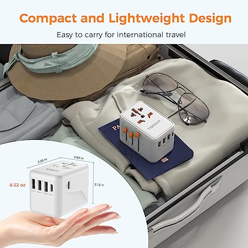 Universal Travel Plug Adapter 30W with USB C and 4 USB A Ports Q472