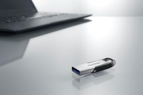 128GB USB 3.0 Flash Drive, Black U396