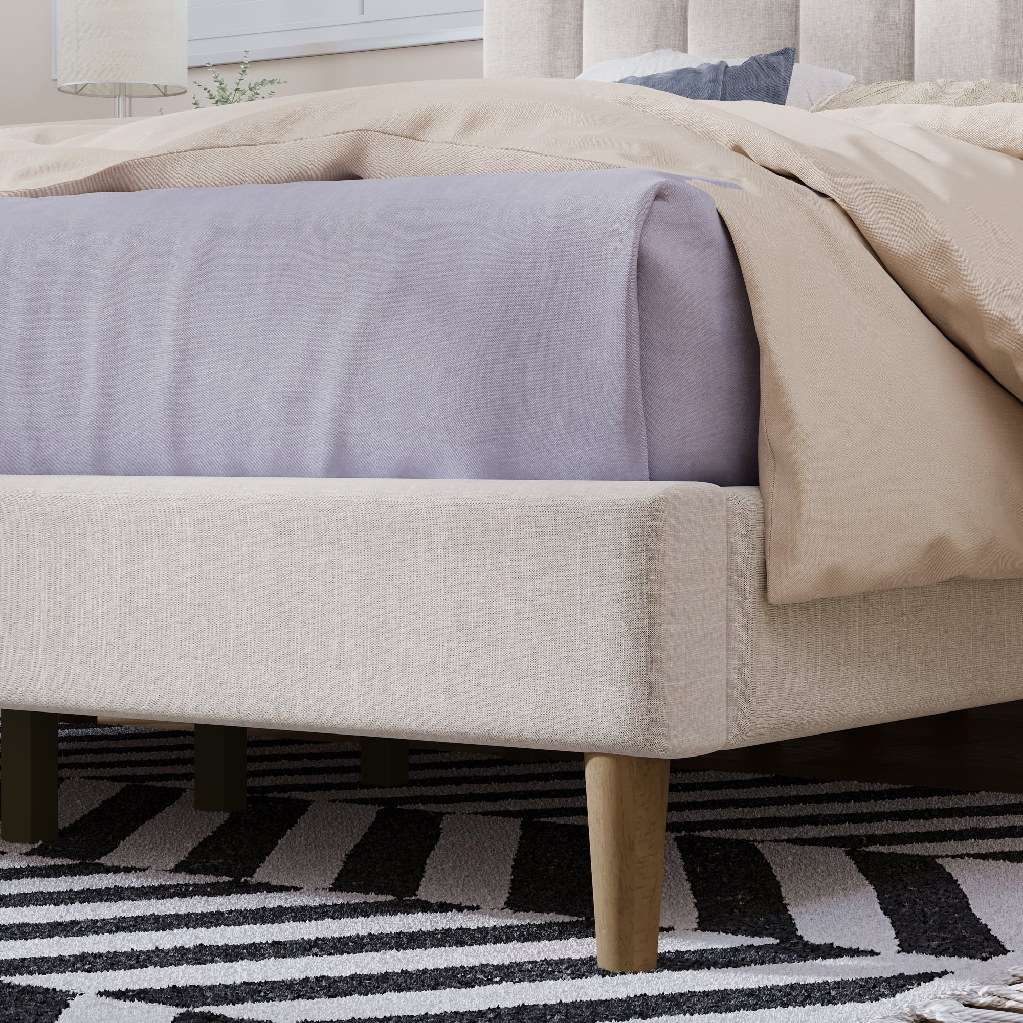 Upholstered Queen Platform Bed with Tufted Headboard and Wood Legs A896
