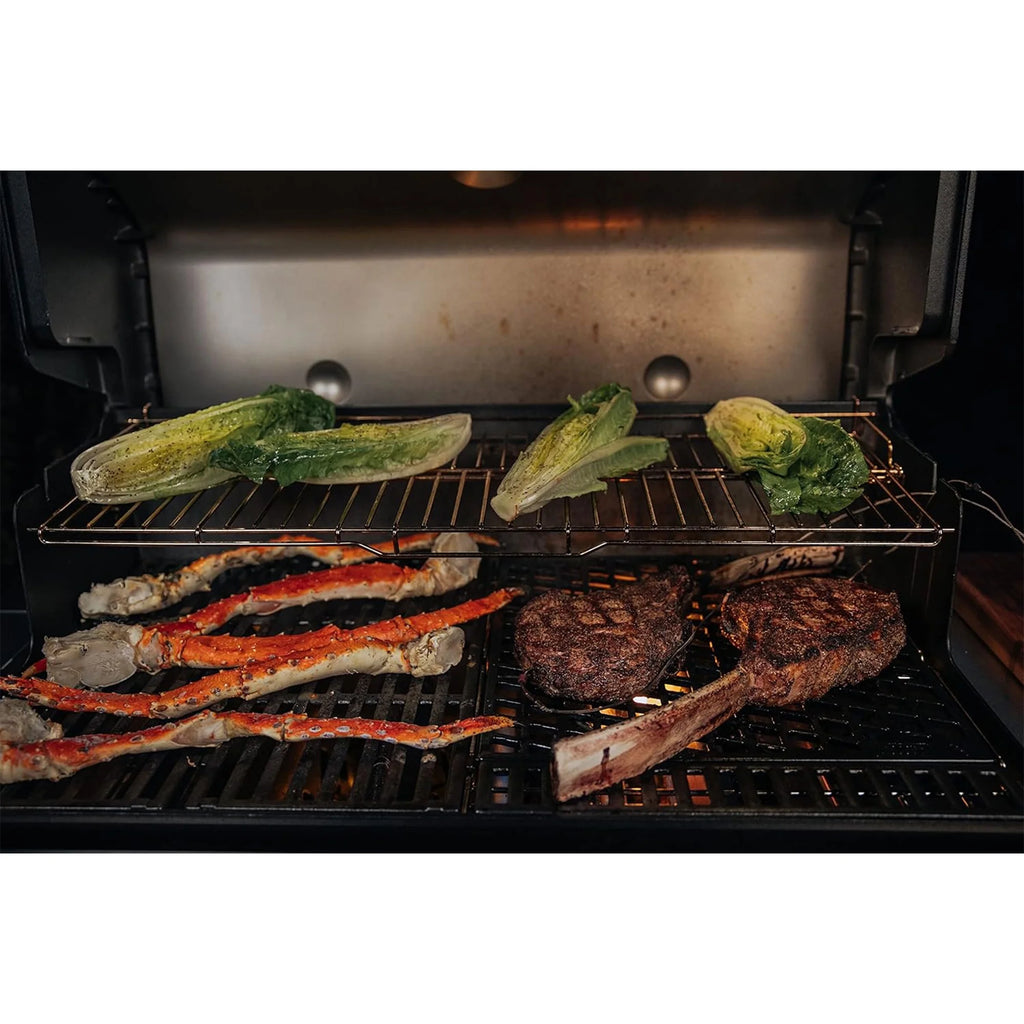 3 Burner Natural Gas Barbecue Grill, Black O257110