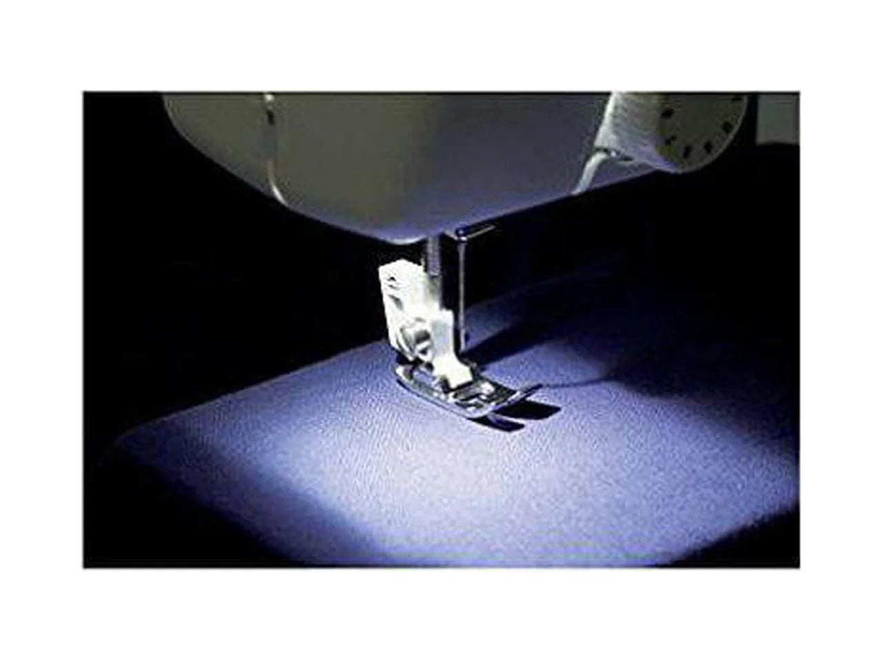 14-Stitch Sewing Machine L3322