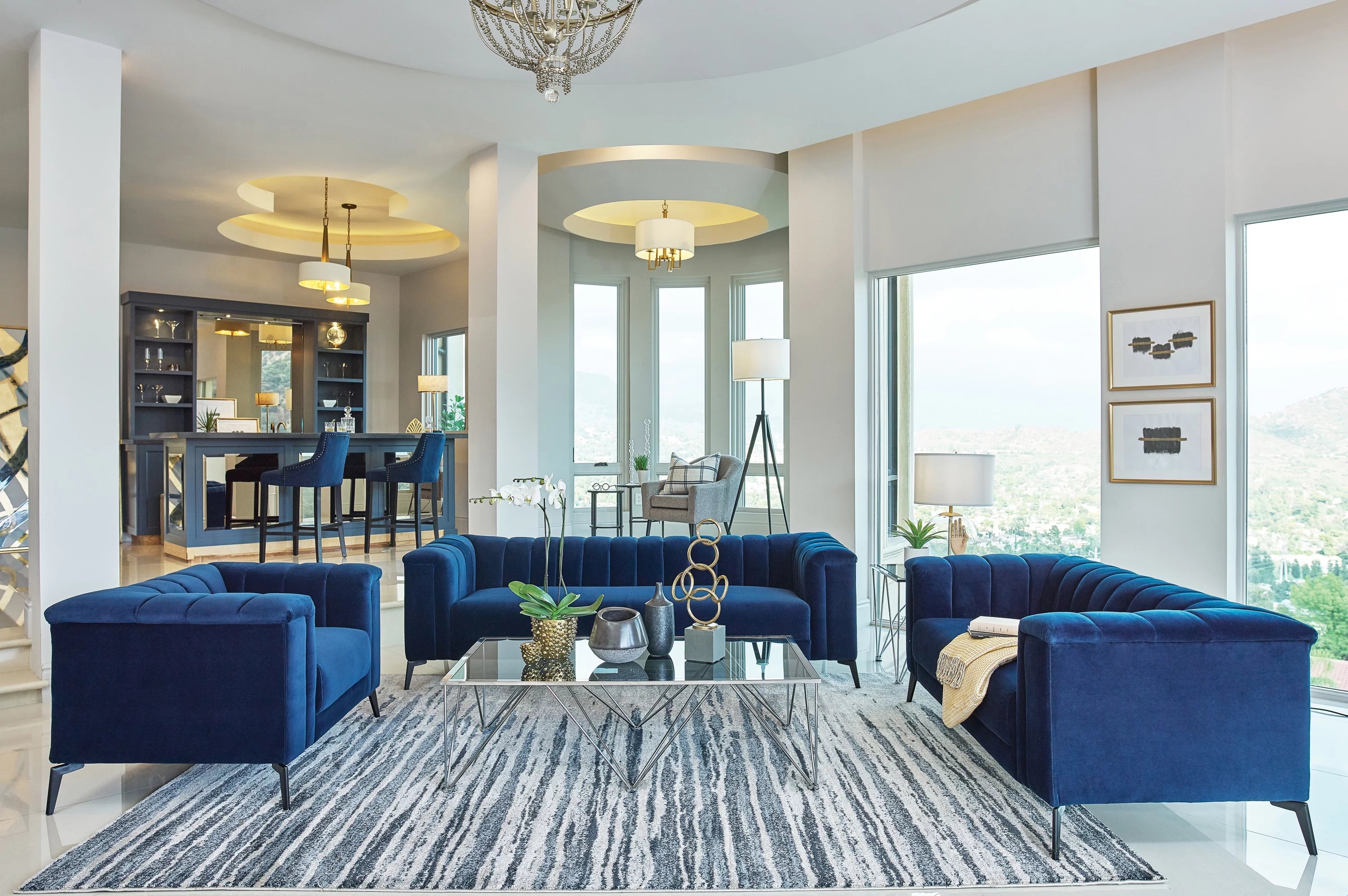 Tuxedo Arm Sofa Blue B559237