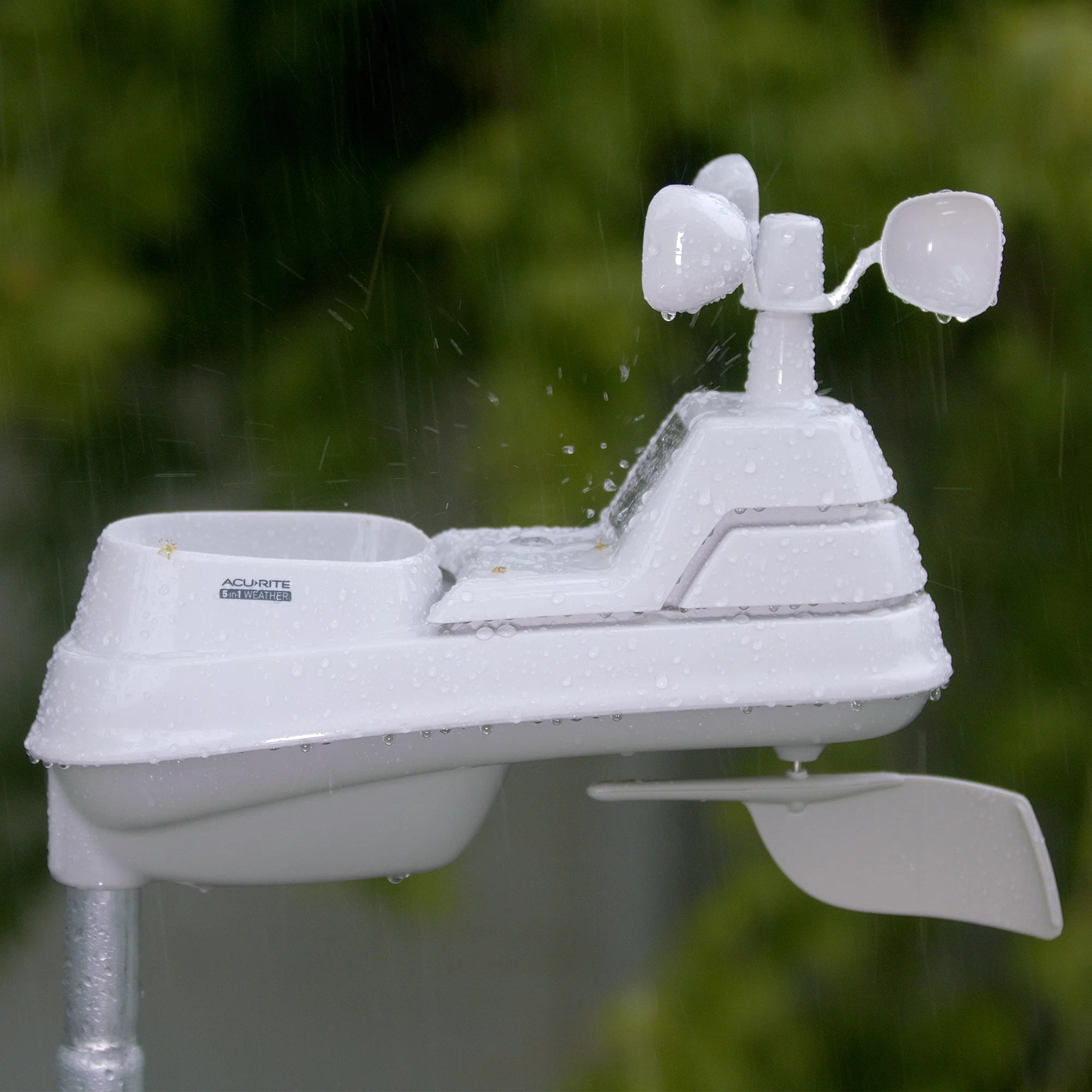 Wireless Indoor/Outdoor Weather Station with Remote Monitoring W94870