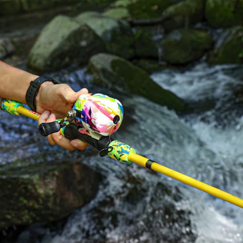 Kids Fishing Rod and Reel Combo with Spincast Reel and Tackle Bag Q572723
