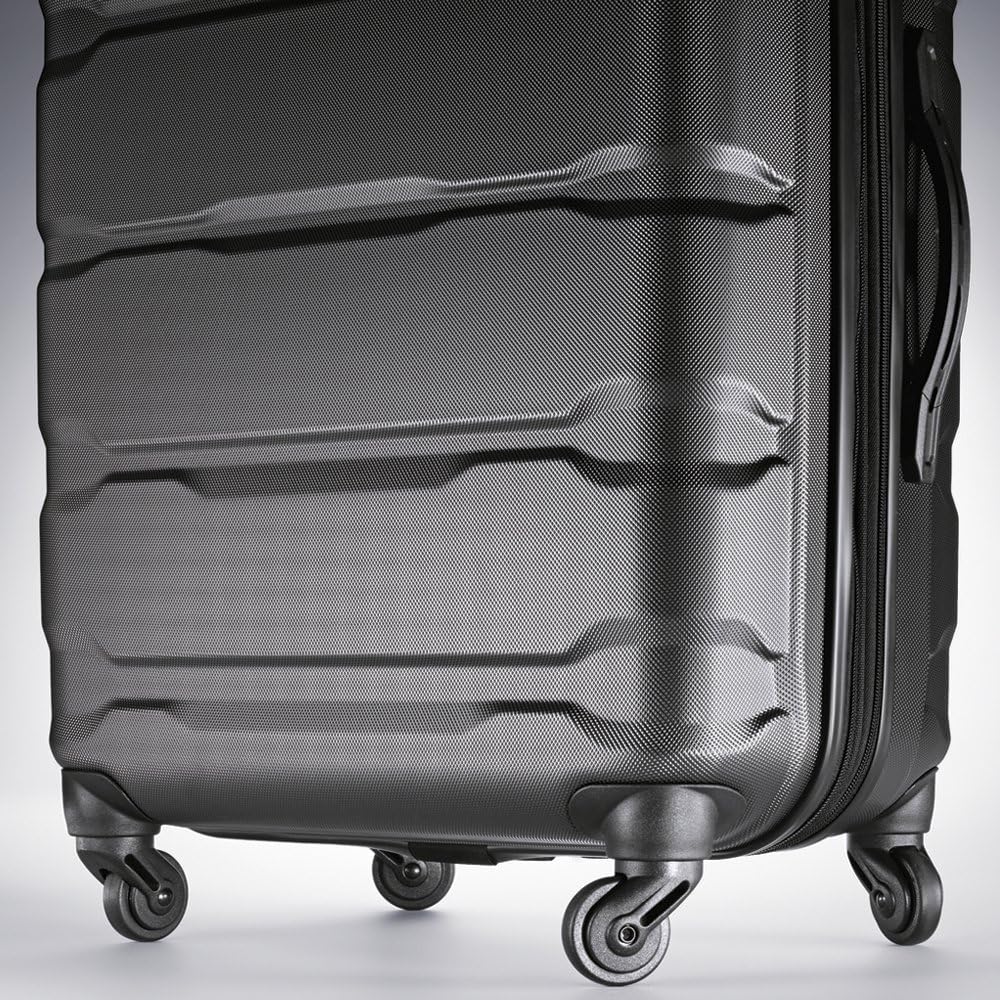 Hardside Spinner 2-Piece Luggage Set 24 Inch and 20 Inch - Black J238504