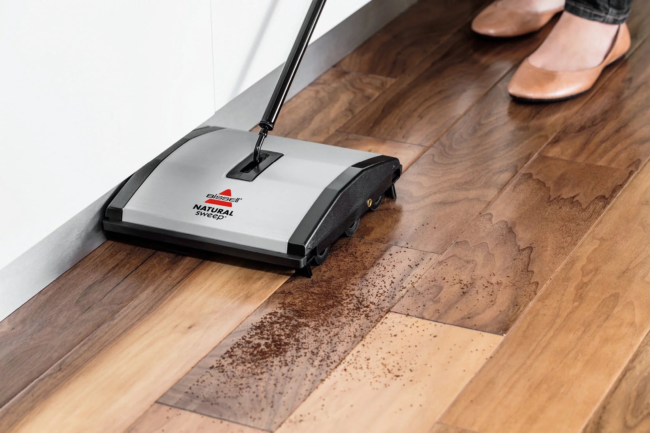 Manual Carpet & Floor Sweeper F3327