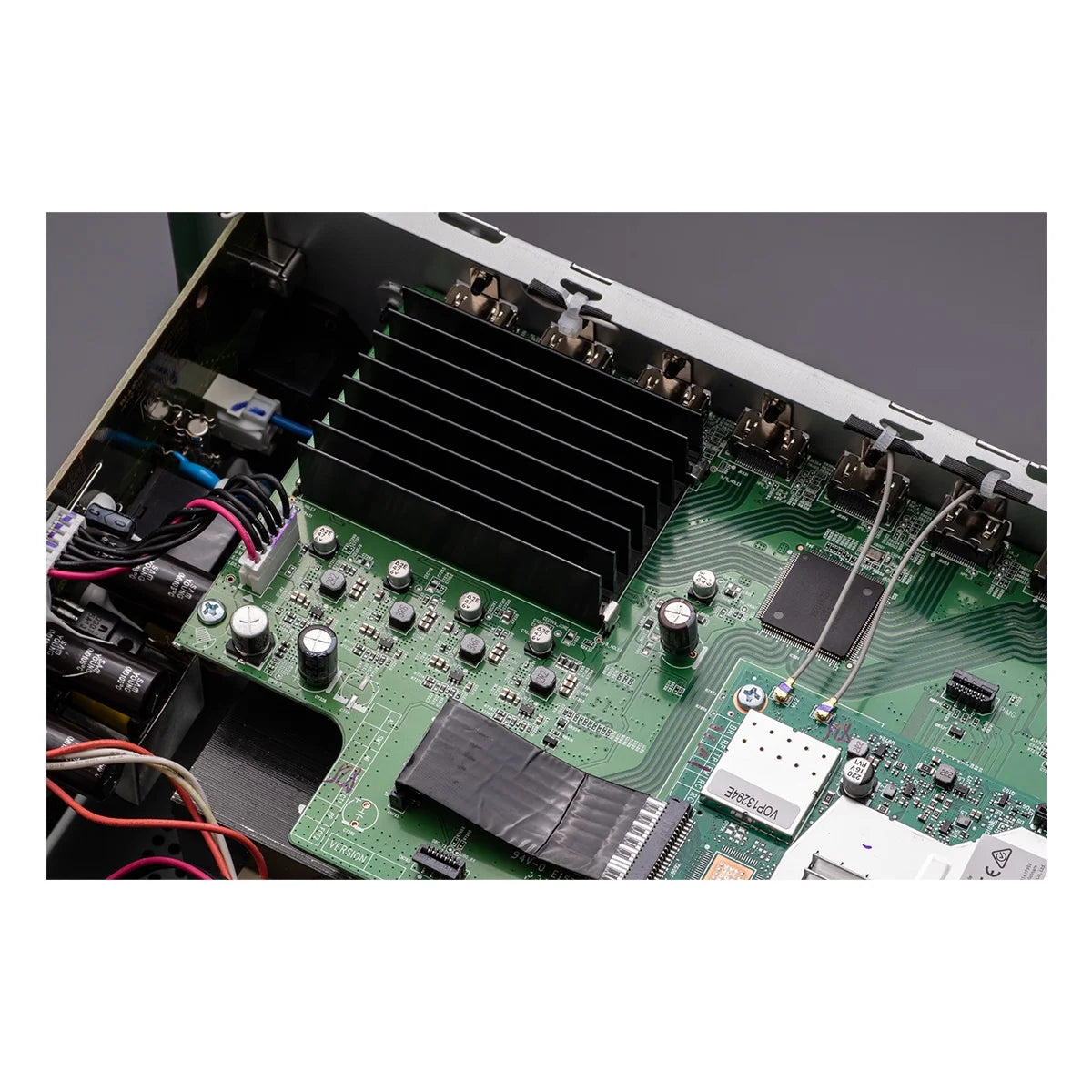 7.2 Channel 8K Home Theater Receiver with Dolby Atmos and DTS:X Q225219