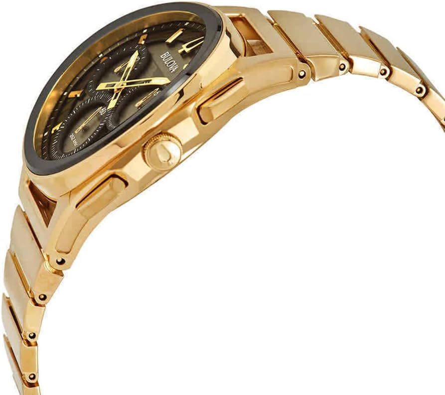Men's Curved Quartz Stainless Steel Chronograph Watch V6198